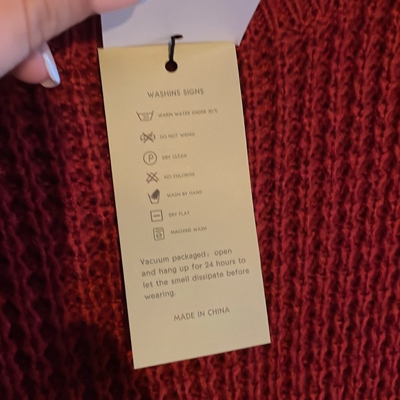 Waffle Knit Sweater Dress l Medium - Picture 6 of 7